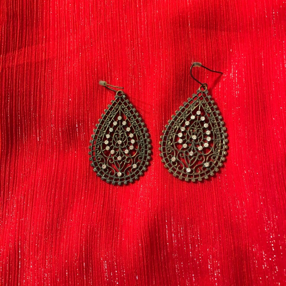 Gold & clear stone earrings